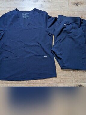 FIGS Women's Scrub Set Technical Collection  Navy Blue Top L  Cargo Pants L